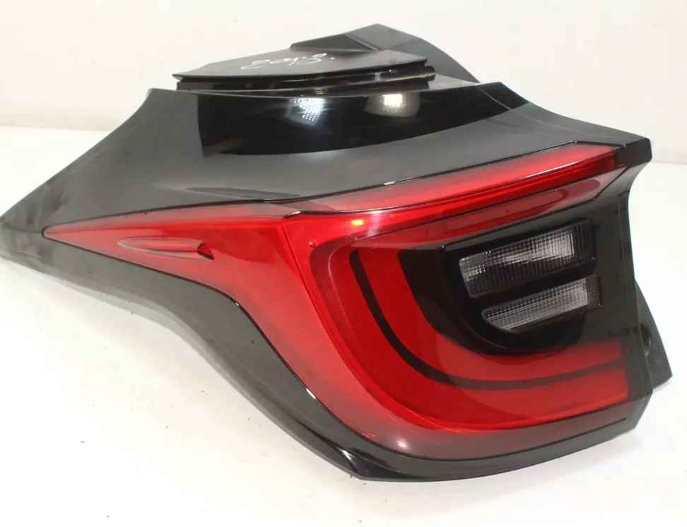 Задна лява задна светлина