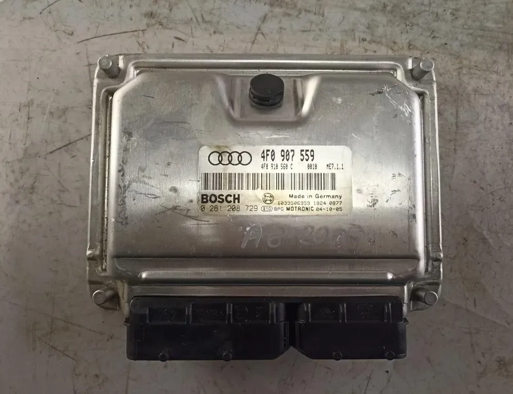 Блок за управление на двигателя ECU