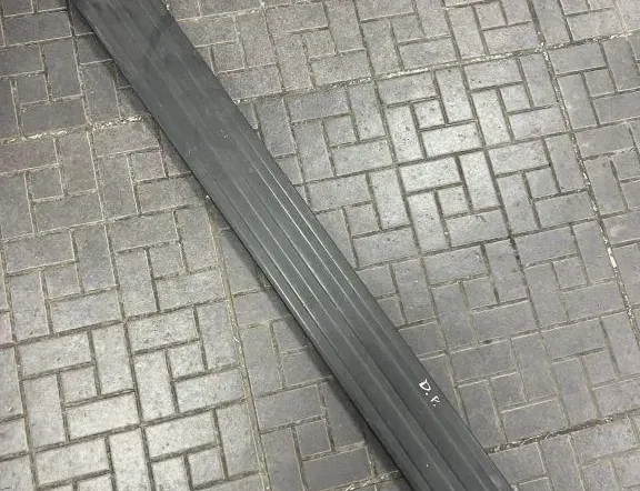 Панел на предната лява врата