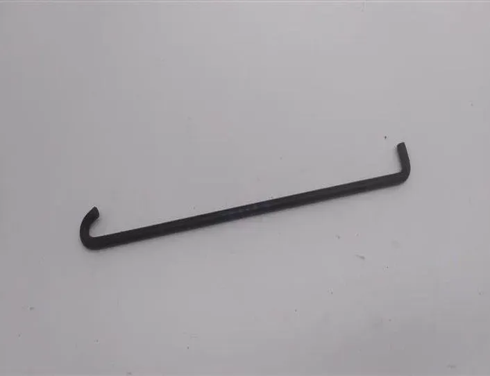 Крак на качулката