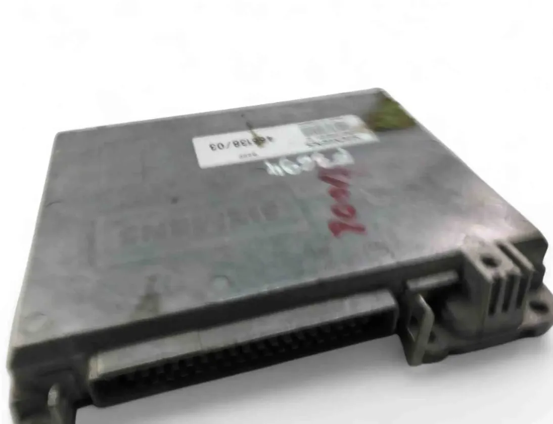 Блок за управление на двигателя ECU