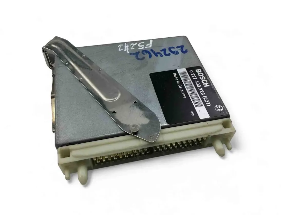 Блок за управление на двигателя ECU