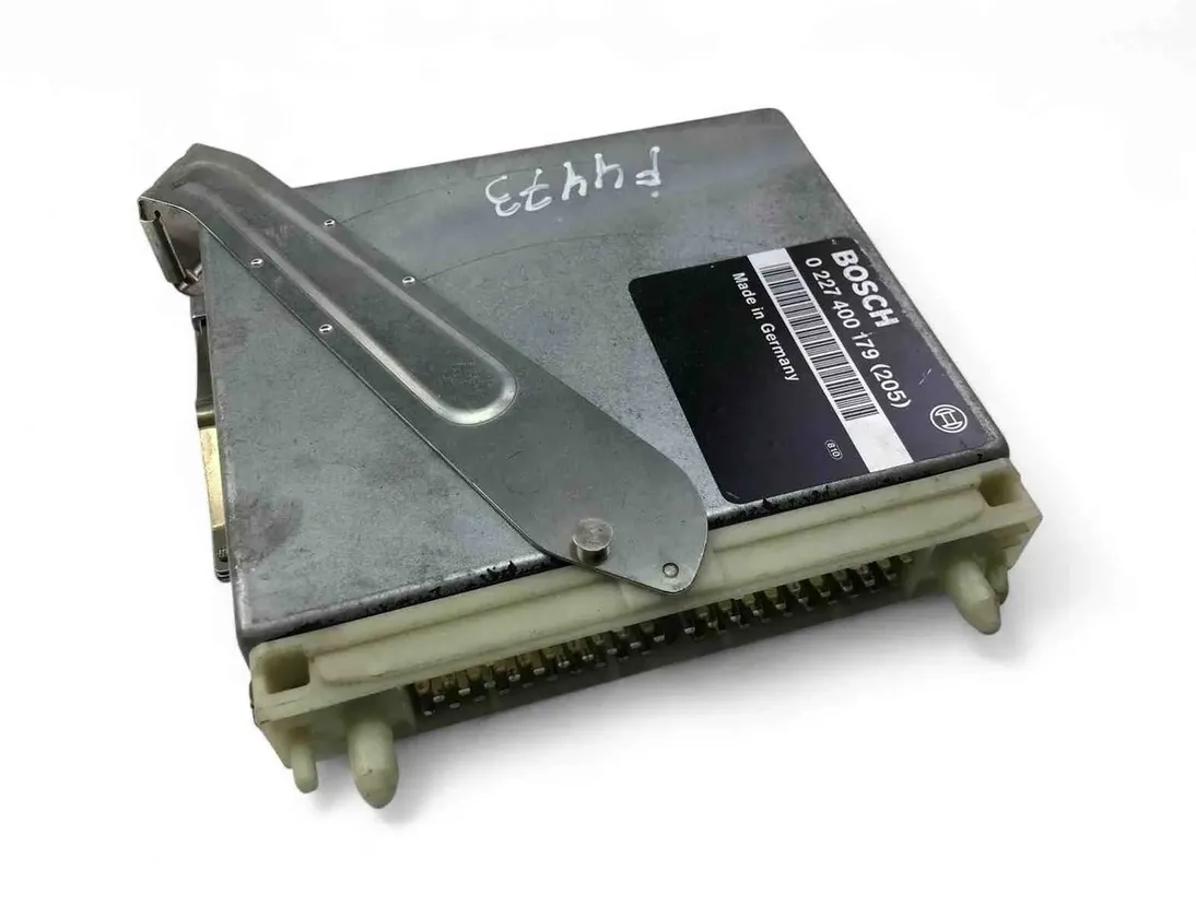 Блок за управление на двигателя ECU