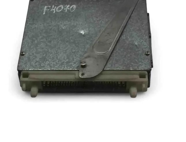 Блок за управление на двигателя ECU