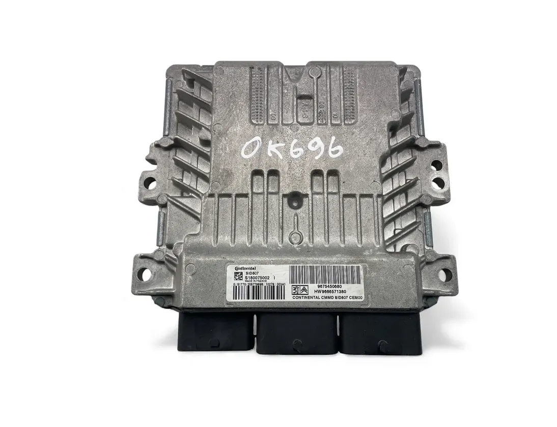 Блок за управление на двигателя ECU