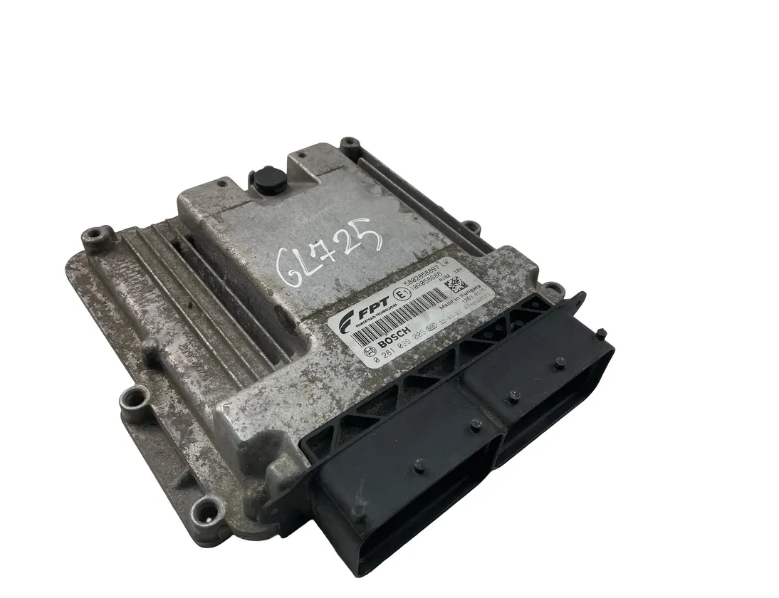 Блок за управление на двигателя ECU