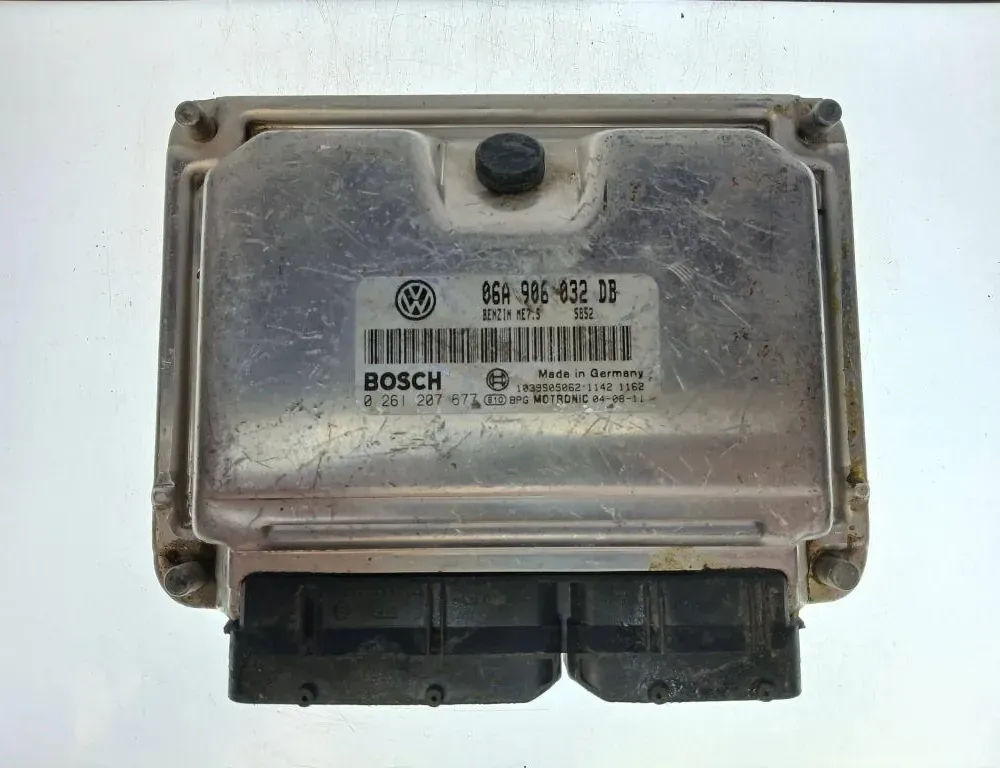 Блок за управление на двигателя ECU