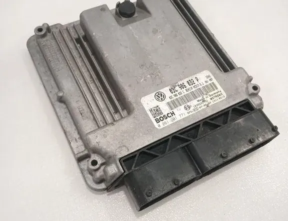 Блок за управление на двигателя ECU