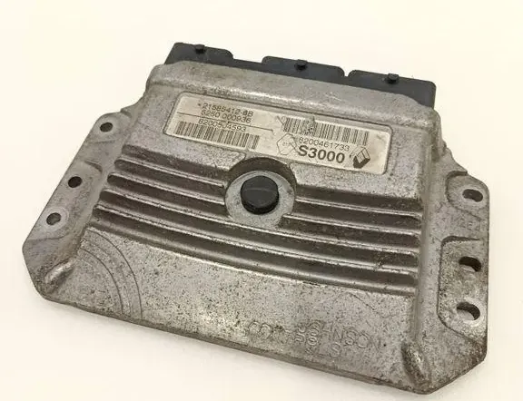 Блок за управление на двигателя ECU