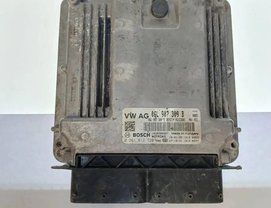 Блок за управление на двигателя ECU