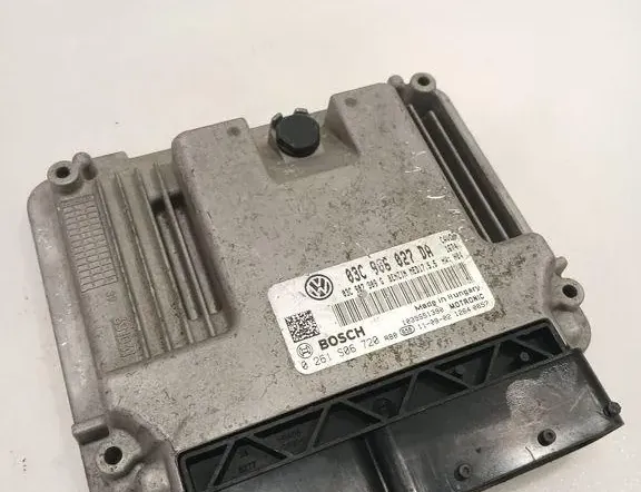 Блок за управление на двигателя ECU