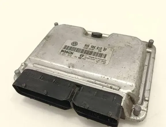 Блок за управление на двигателя ECU