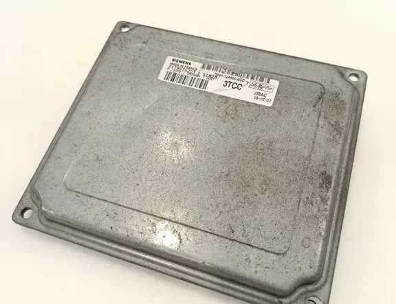Блок за управление на двигателя ECU