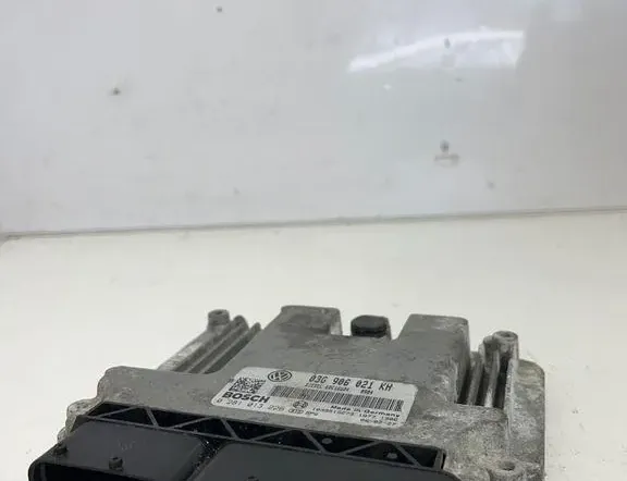 Блок за управление на двигателя ECU