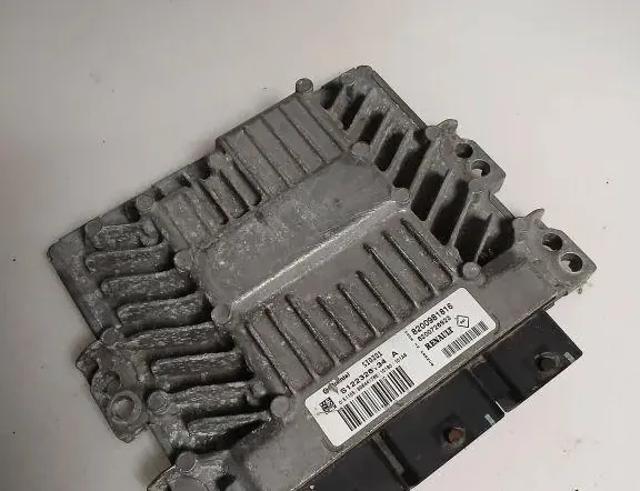 Блок за управление на двигателя ECU