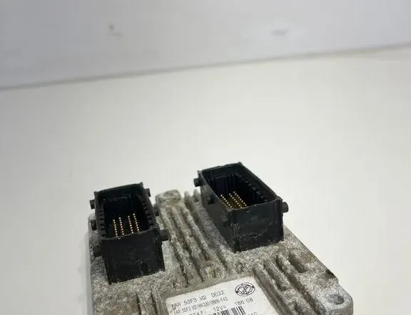 Блок за управление на двигателя ECU
