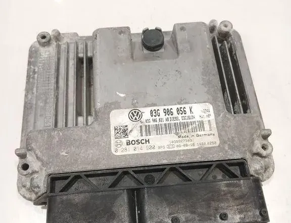 Блок за управление на двигателя ECU