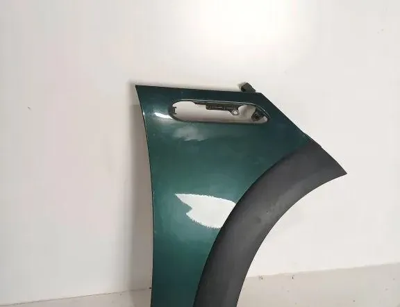 Преден ляв калник