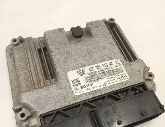 Блок за управление на двигателя ECU