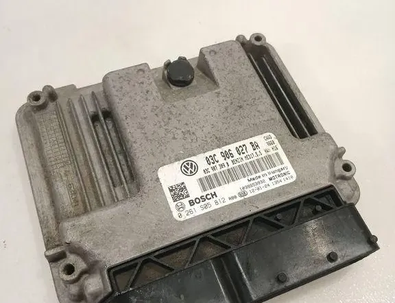 Блок за управление на двигателя ECU