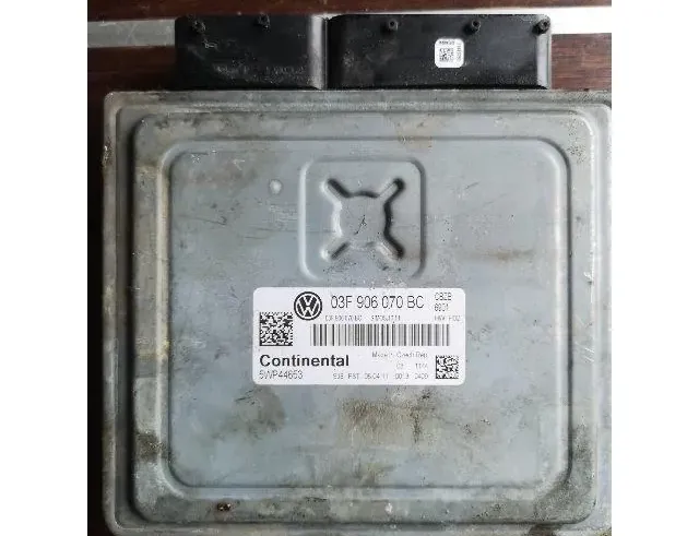 Блок за управление на двигателя ECU