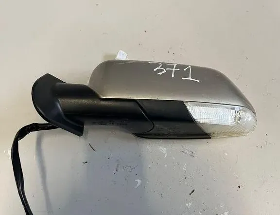 Ляво странично огледало