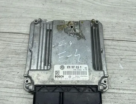 Блок за управление на двигателя ECU
