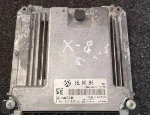 Блок за управление на двигателя ECU
