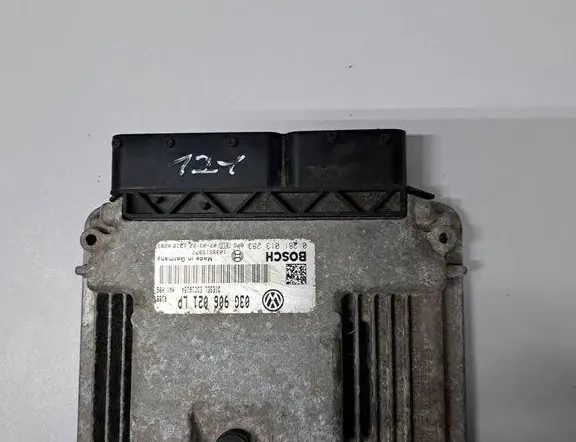 Блок за управление на двигателя ECU