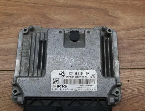 Блок за управление на двигателя ECU