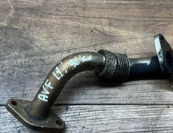 EGR тръбна тръба