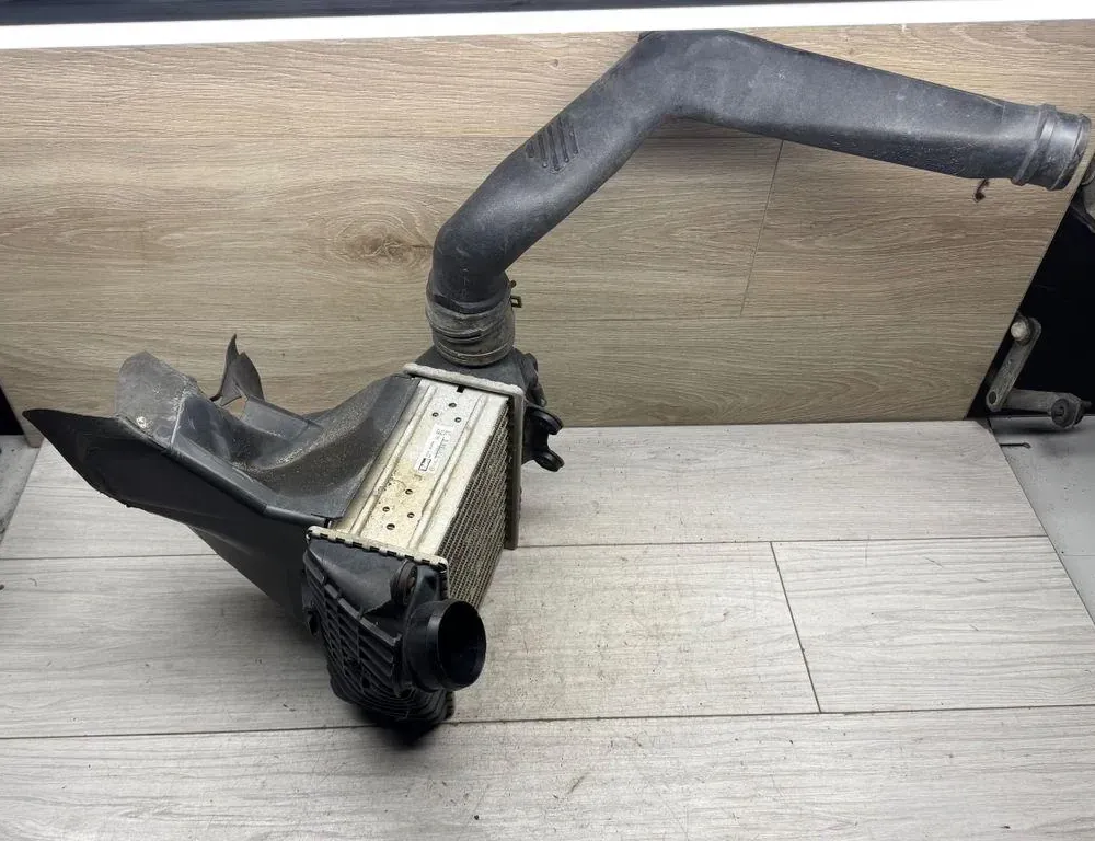 Интеркулер радиатор