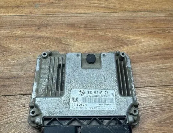 Блок за управление на двигателя ECU