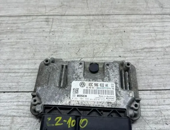 Блок за управление на двигателя ECU