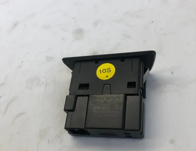 USB