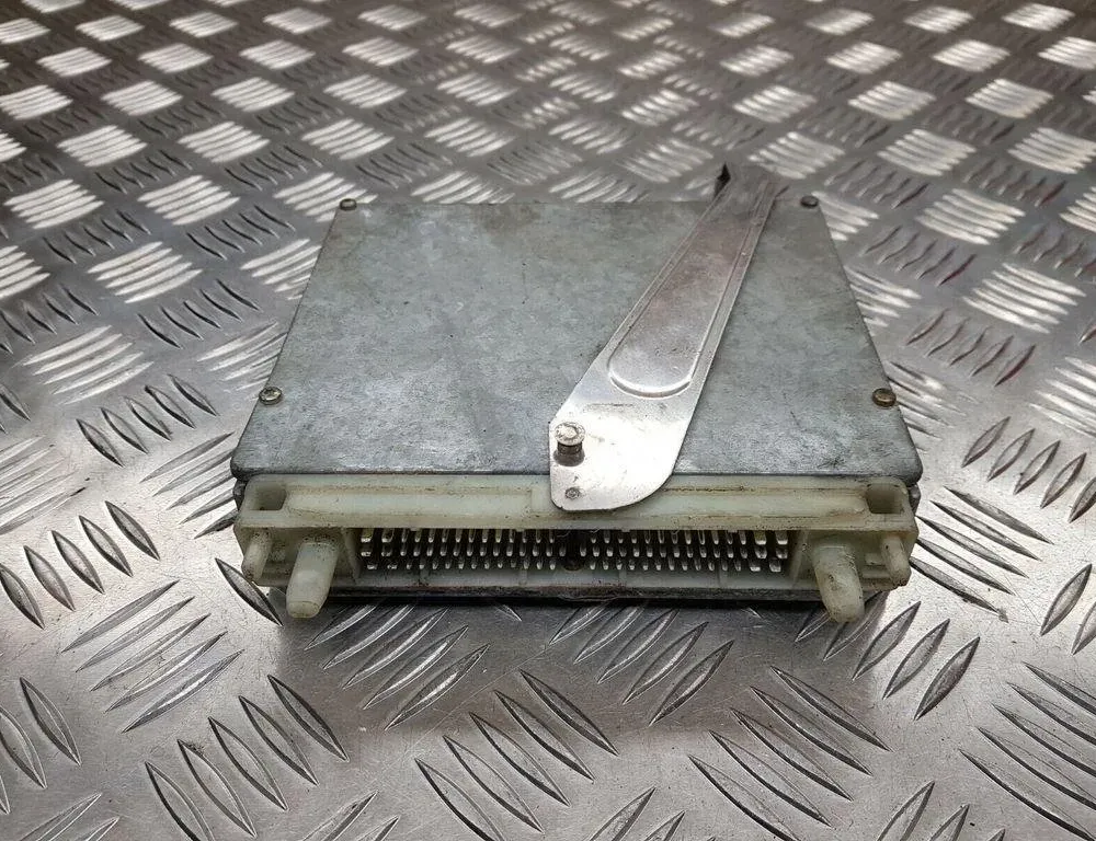 Блок за управление на двигателя ECU