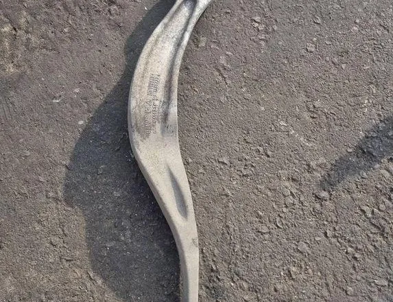 Задно ляво рамо