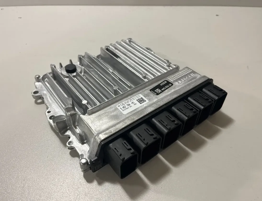 Блок за управление на двигателя ECU