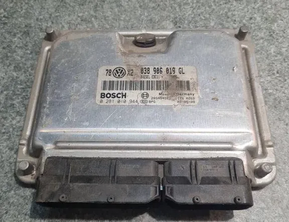Блок за управление на двигателя ECU