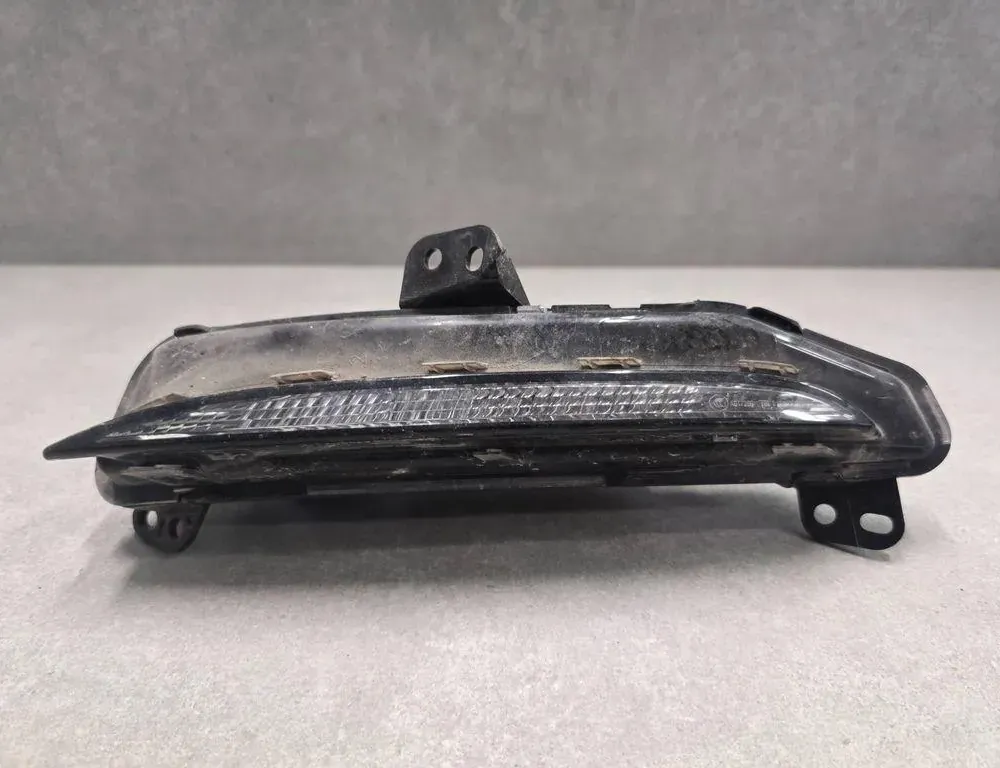 Преден ляв мигач