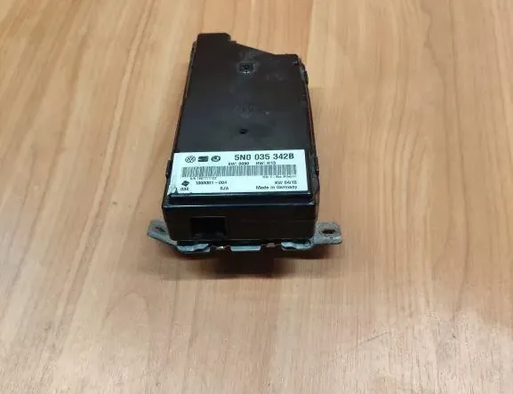 USB/AUX контролен блок