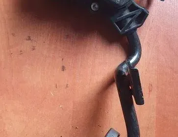 Педал на газта