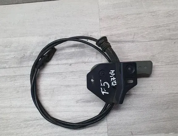 Кабел за заключване на капака