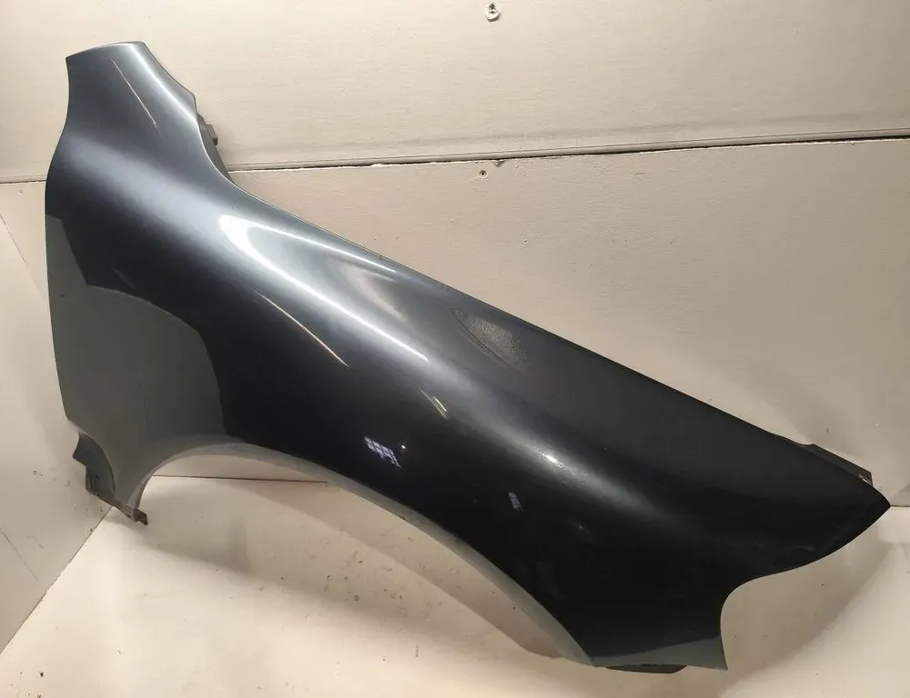Преден ляв калник