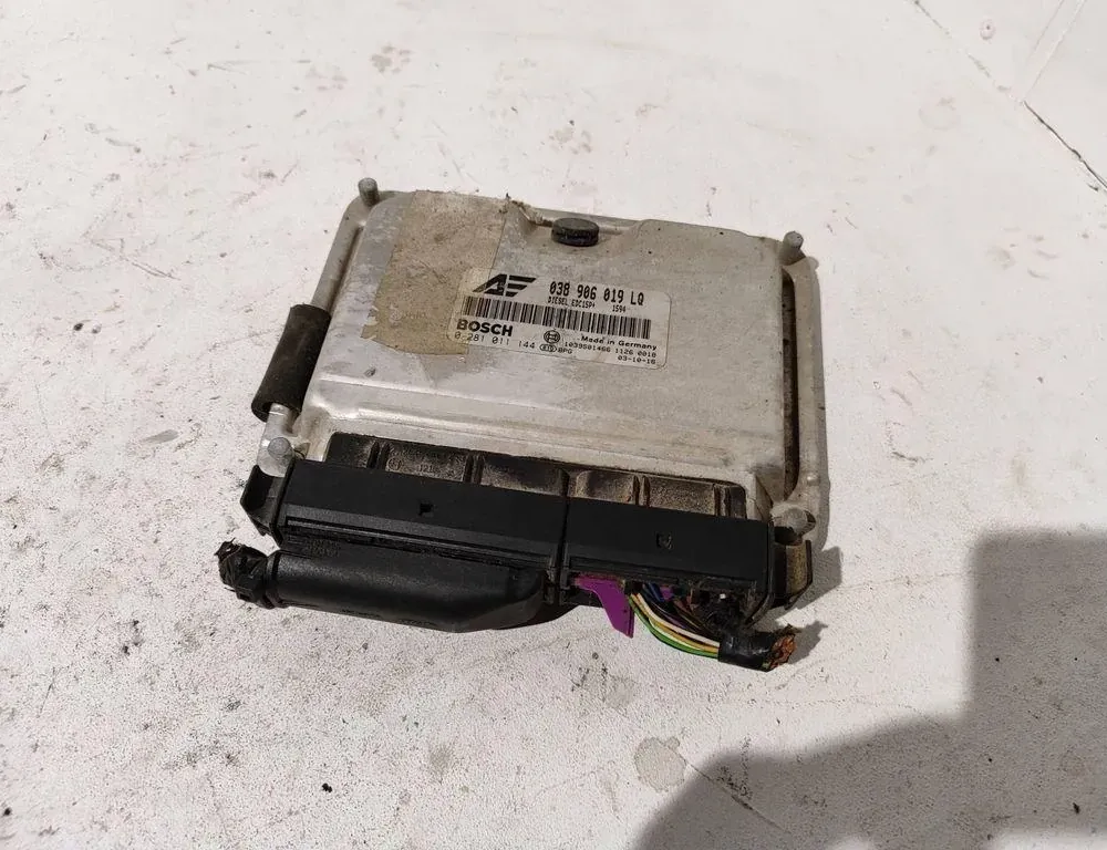 Блок за управление на двигателя ECU