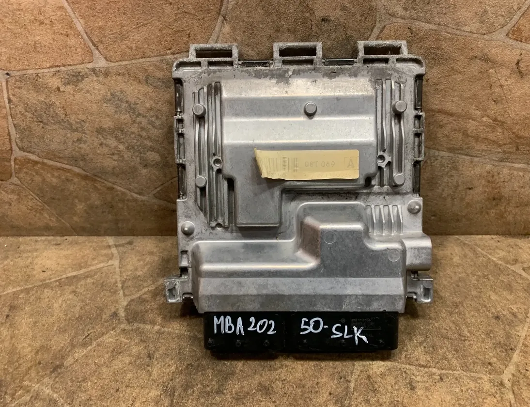 Блок за управление на двигателя ECU