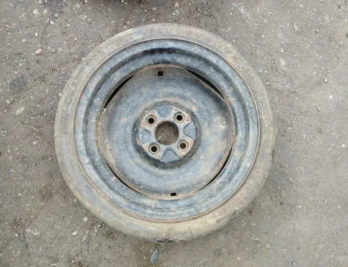 Резервна гума
