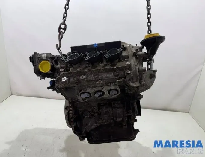 Двигател