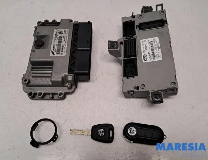 Блок за управление на двигателя ECU