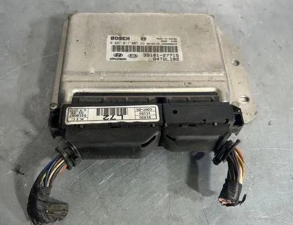 Блок за управление на двигателя ECU